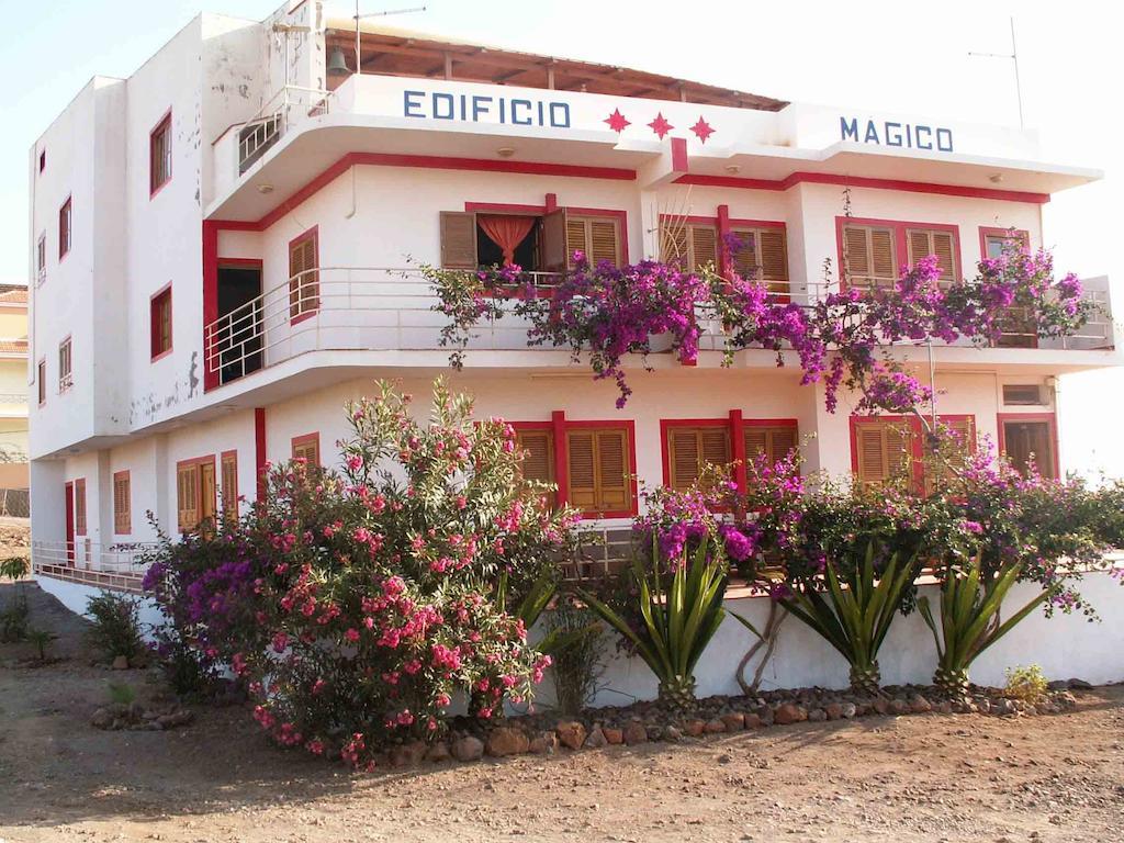 Aparthotel Edificio Magico Tarrafal  Esterno foto